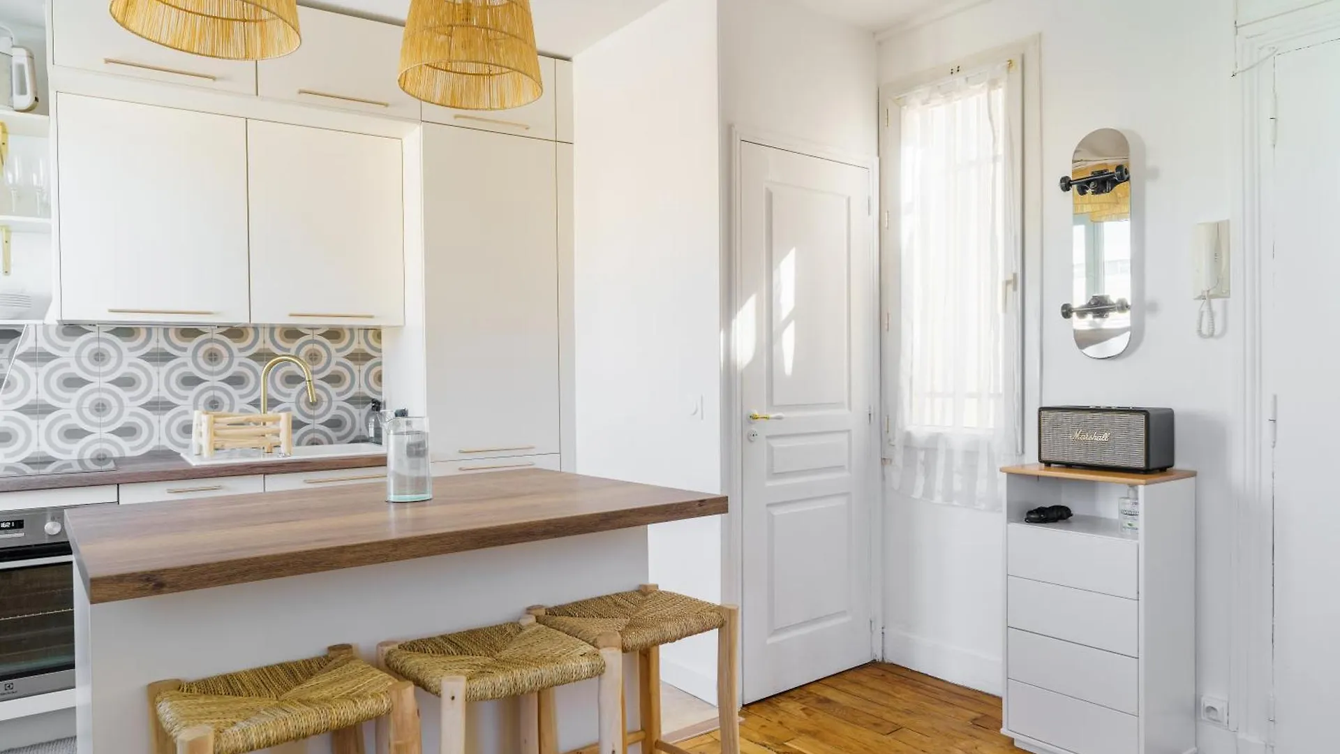Bright & Serene 1bd Retreat Canal Saint-martin Apartment