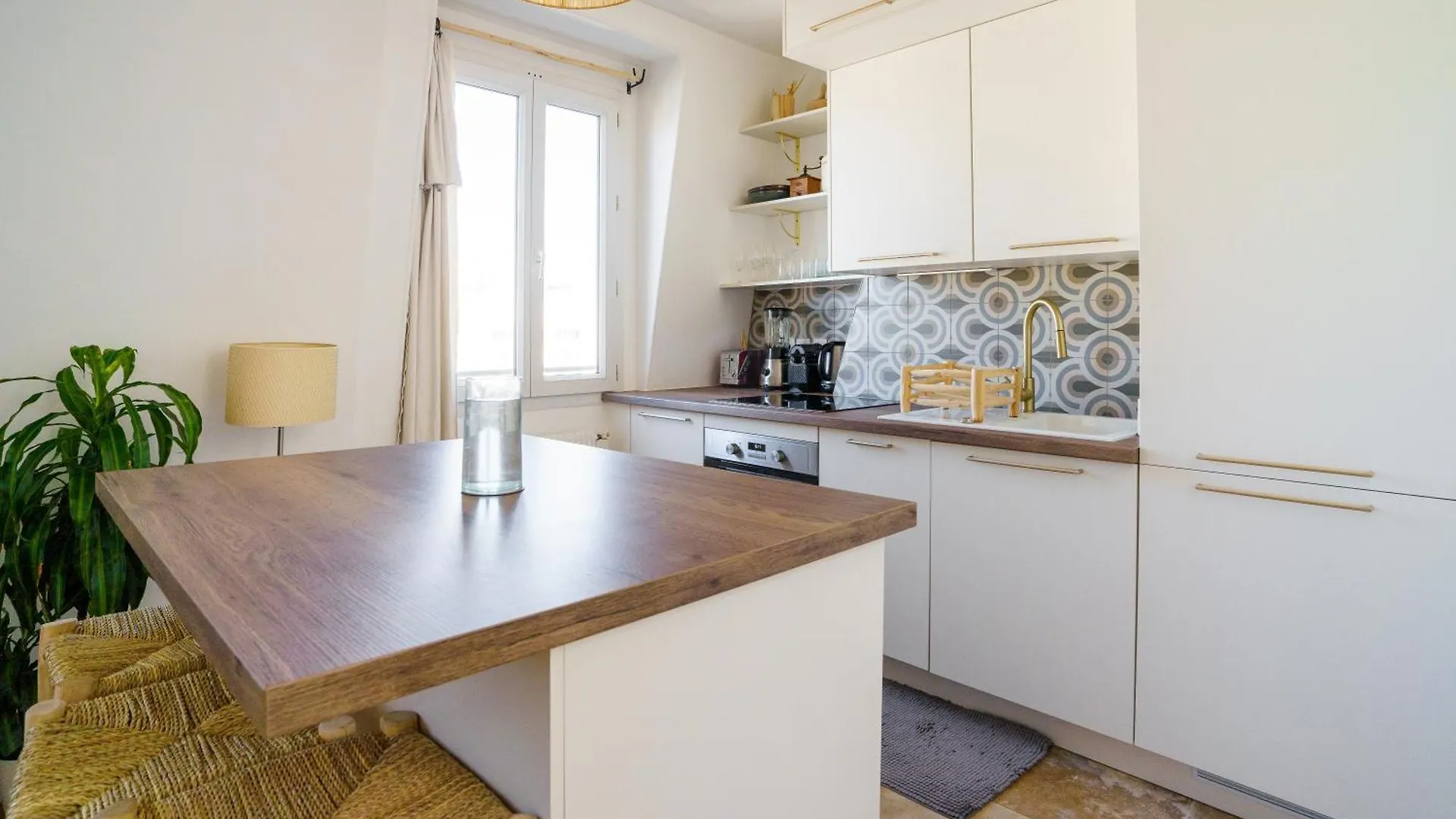 Bright & Serene 1bd Retreat Canal Saint-martin *
